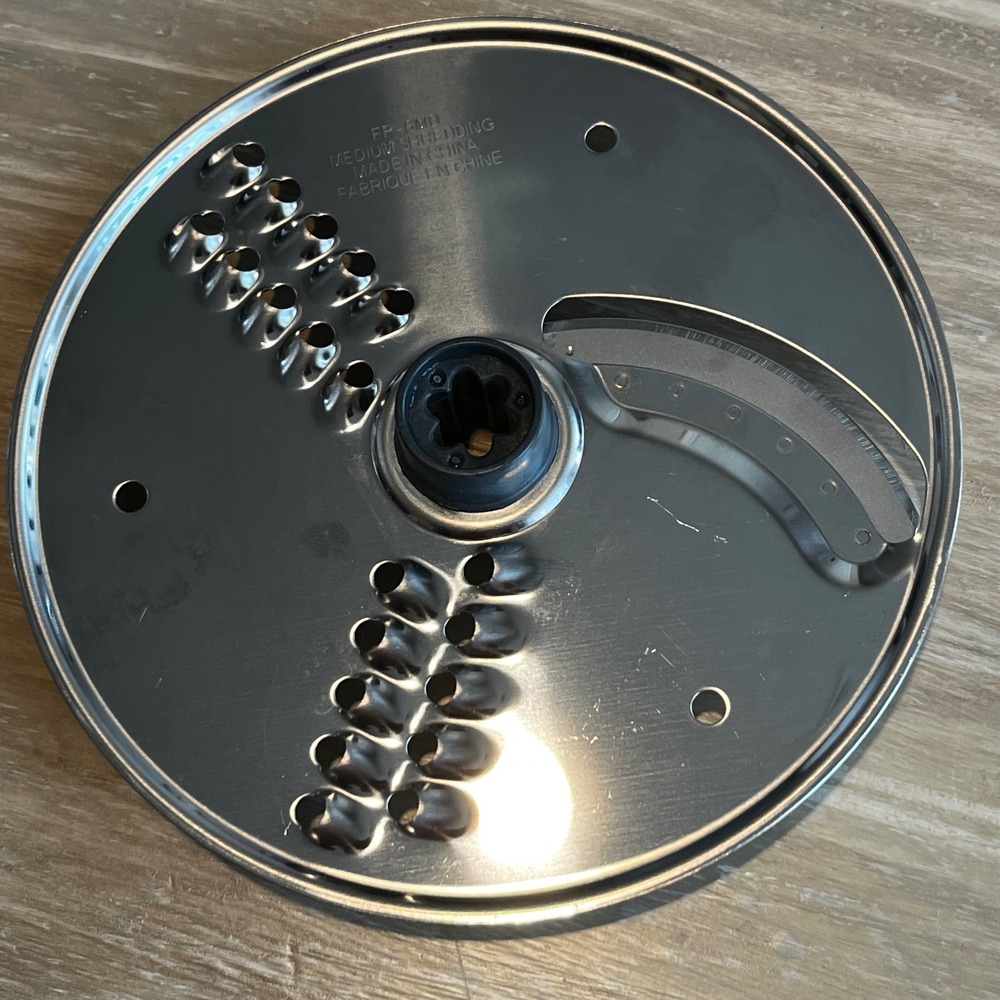 Cuisinart FP-8MD Medium Slicing and Shredding‎ Reversible Disc Silver Stainless